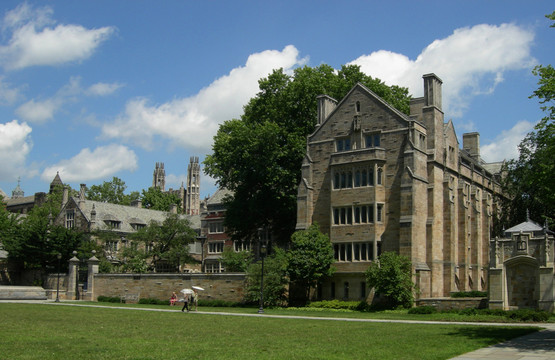 美國耶魯大學(xué)校園