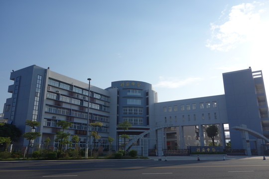 深圳建筑 新安中學(xué)