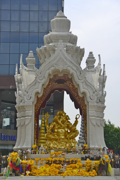 CTW廣場(chǎng)神廟象神迦尼薩