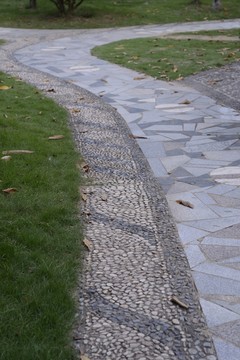 鵝卵石路