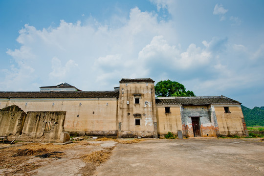武宣郭松年莊園圍樓
