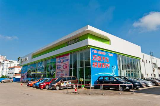 廣西南寧寶駿4s店