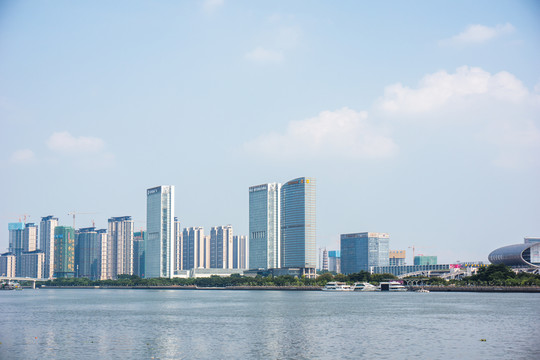 香格里拉大酒店 保利國(guó)際廣場(chǎng)