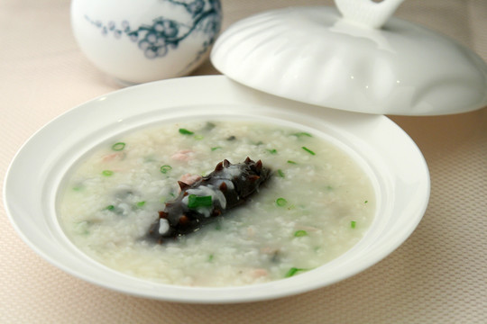 皮蛋瘦肉遼參粥