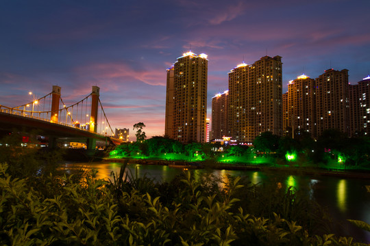 欽州城市夜景 子材大橋