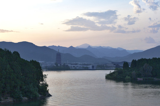 湖