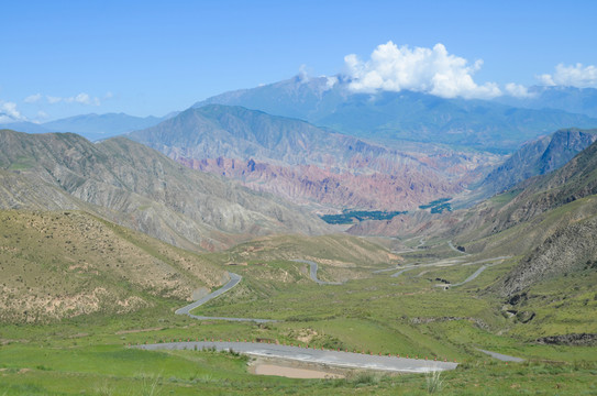 盤山公路 黃河丹霞地貌