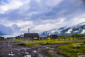喀納斯村 小木屋