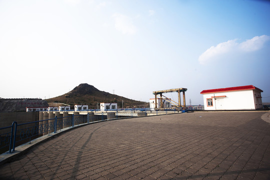大壩