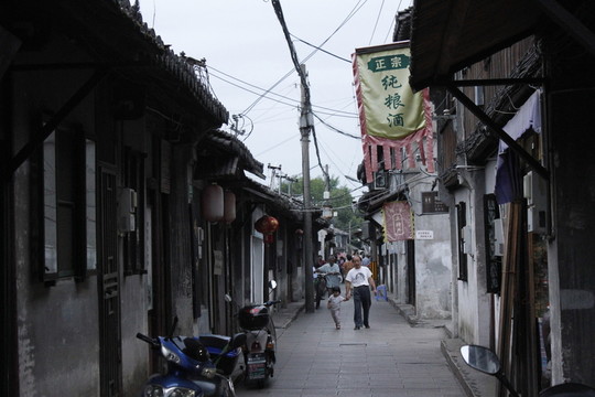古鎮(zhèn)深巷