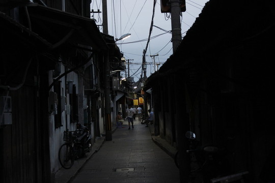 古鎮(zhèn)深巷
