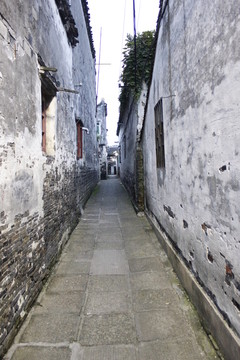 古鎮(zhèn)深巷