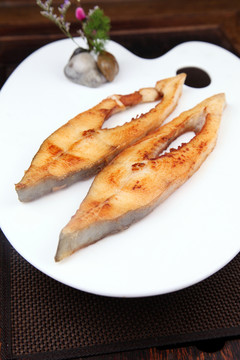 香煎斗鯧魚