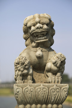 盧溝橋上的石獅子