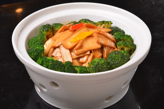 鮑汁燴白靈菇
