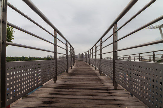 人行天橋