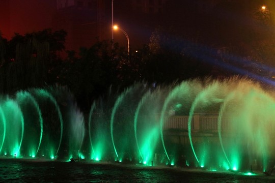 漢街音樂噴泉夜景