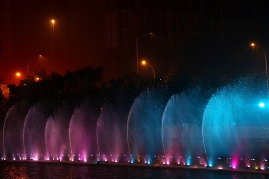 漢街音樂噴泉夜景