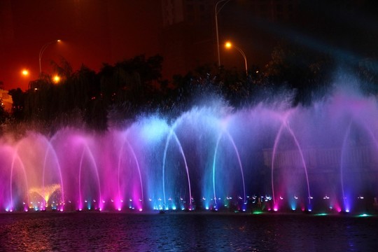 漢街音樂噴泉夜景