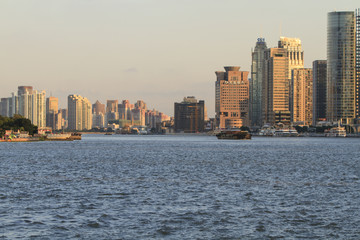 水岸