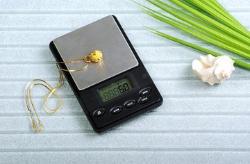 口袋稱 黃金吊墜