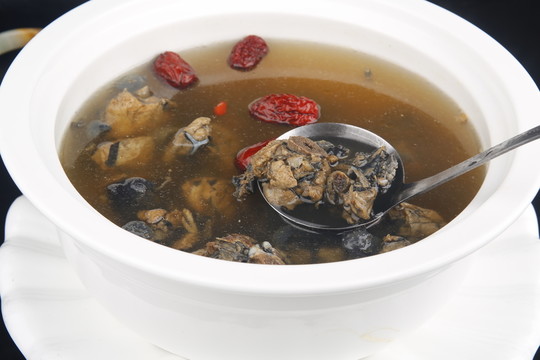 紅棗烏雞