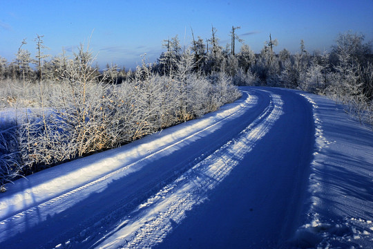 冰雪公路