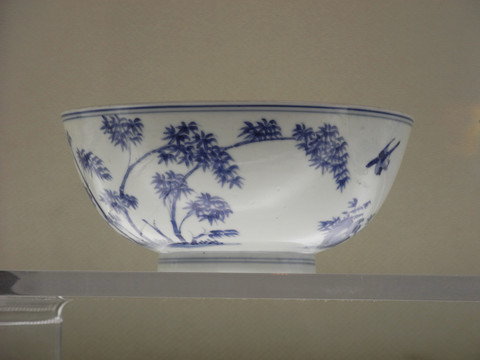 清代仿明青花竹鳥紋碗