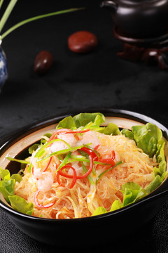 包菜粉絲煲
