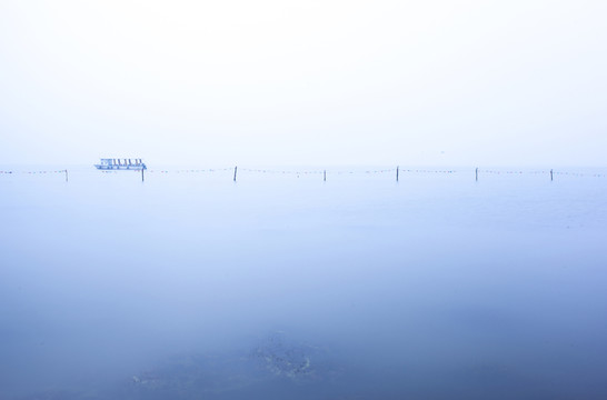 湖水