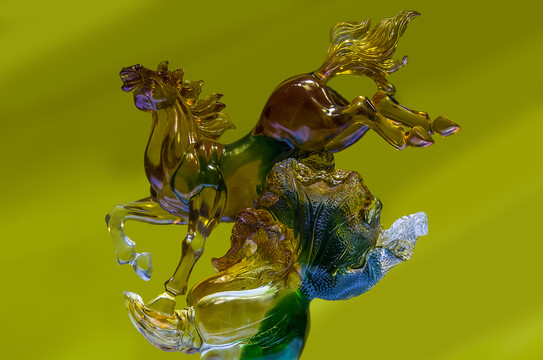 流光溢彩