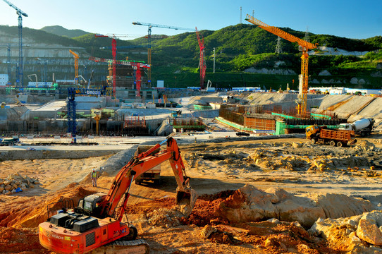 特大型工程建設(shè) 施工場景