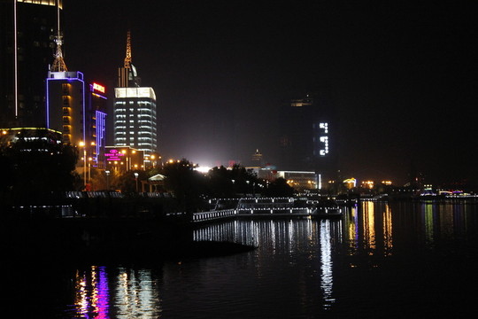 鎮(zhèn)江夜景