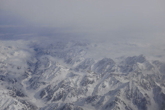 天山