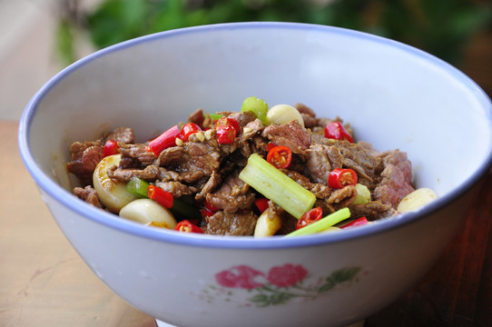生燒花豬肉