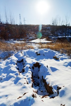 山鄉(xiāng)雪景