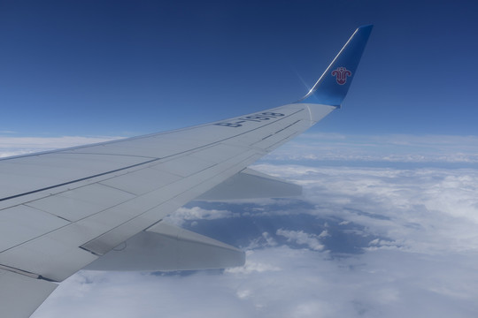 飛機(jī)