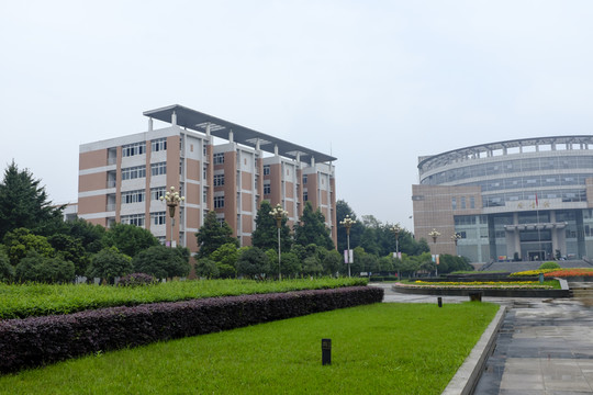 校園