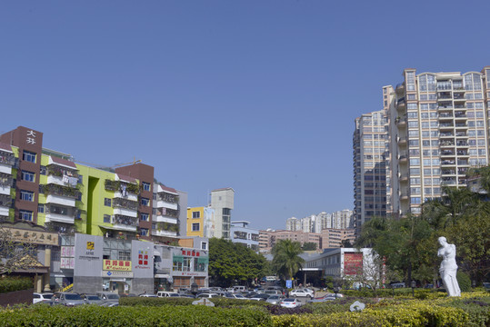 大芬油畫(huà)交易廣場(chǎng)
