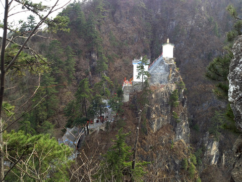 陜西鎮(zhèn)安塔云山