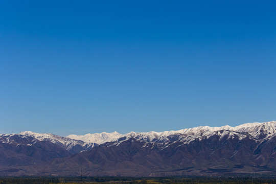 雪山  天山