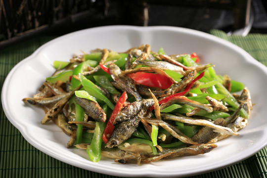 魚仔炒青椒