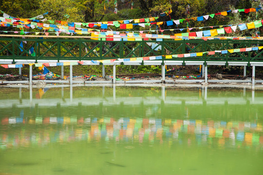 經(jīng)幡