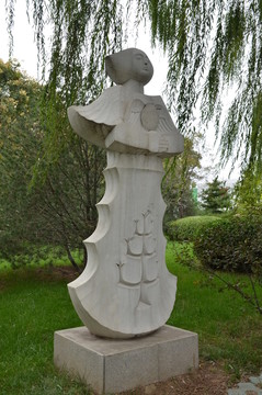 生機(jī)藝術(shù)雕塑