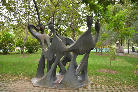 對(duì)歌 雕塑