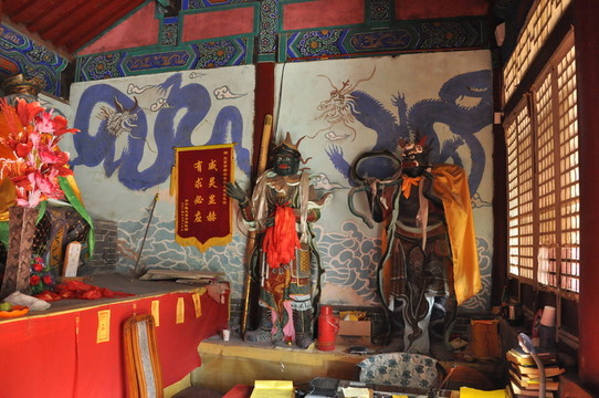 神像雕塑