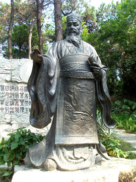 曹操雕塑
