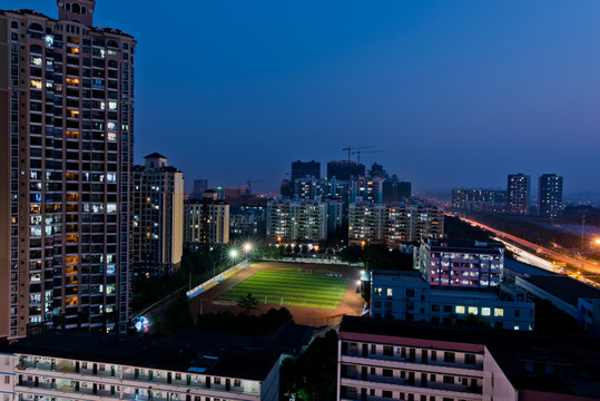 校園夜景
