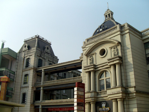 西式城樓建筑