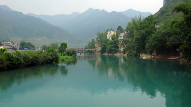 盤陽河